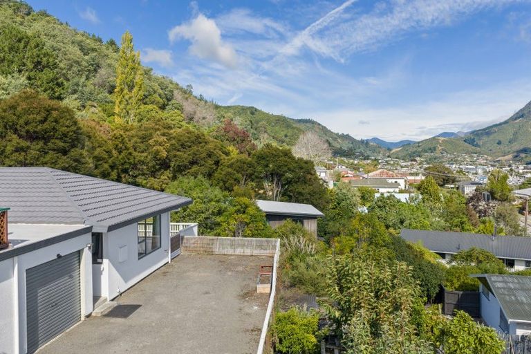 Photo of property in 79d Milton Terrace, Picton, 7220