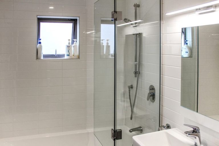 Photo of property in 2/155 Peterborough Street, Christchurch Central, Christchurch, 8013