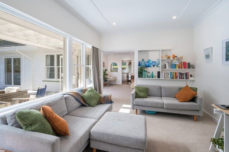 Photo of property in 5 Charlotte Street, The Brook, Nelson, 7010