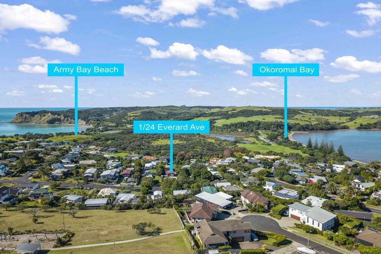 Photo of property in 1/24 Everard Avenue, Army Bay, Whangaparaoa, 0930
