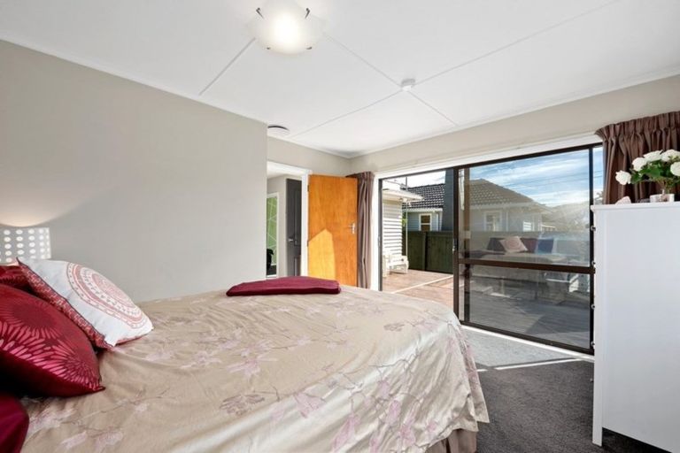 Photo of property in 30 John Street, Trentham, Upper Hutt, 5018