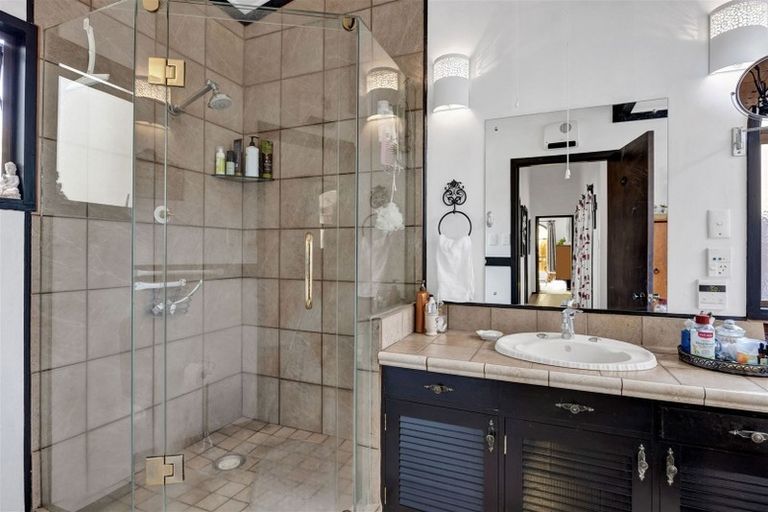 Photo of property in 15 Kowhai Street, Hawera, 4610