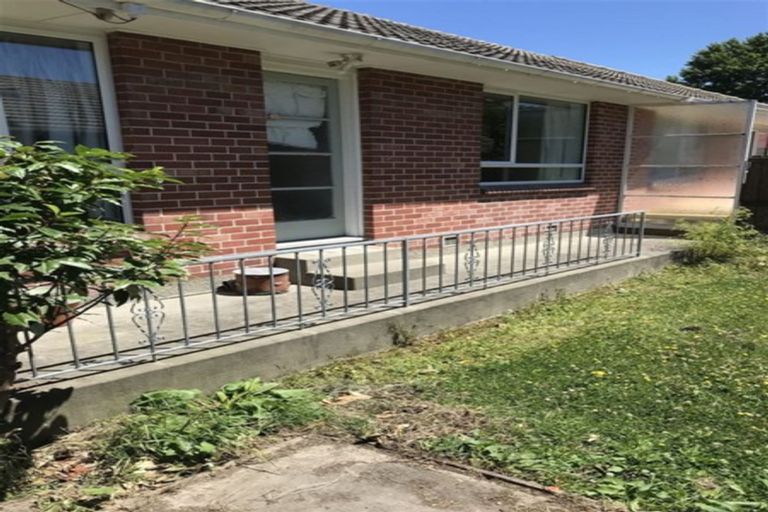 Photo of property in 2/58 Brookside Terrace, Bryndwr, Christchurch, 8053