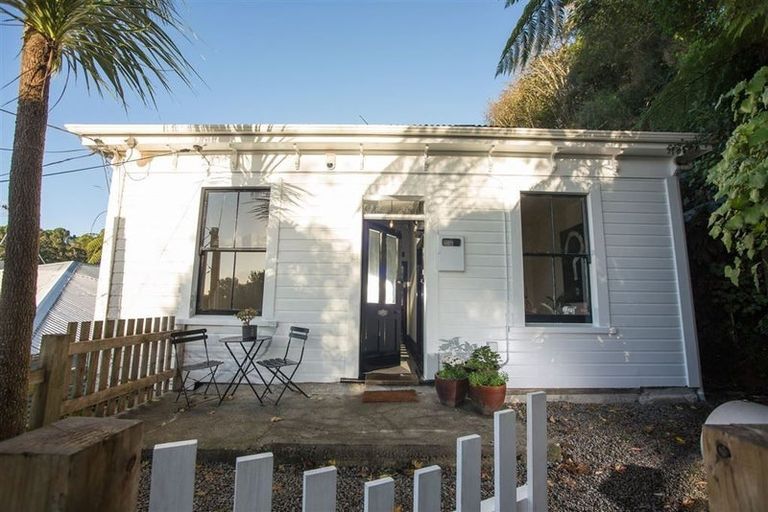 Photo of property in 21 Saint Mary Street, Thorndon, Wellington, 6011