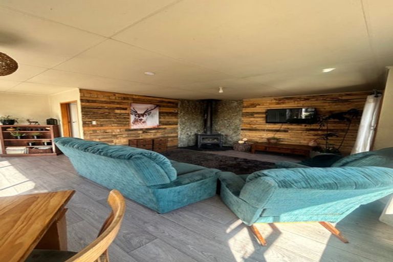 Photo of property in 51 Kent Street, Picton, 7220
