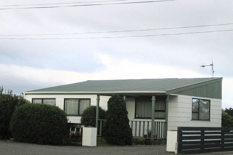 Photo of property in 106a Martin Road, Paraparaumu Beach, Paraparaumu, 5032