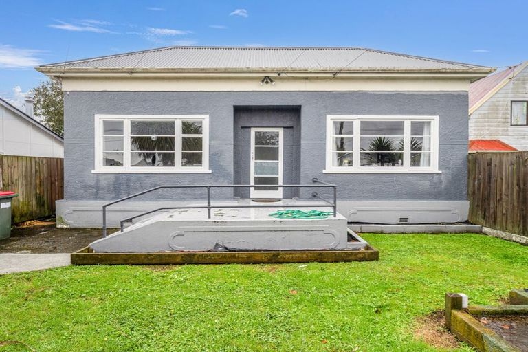 Photo of property in 44 Pitt Street, Whanganui, 4500