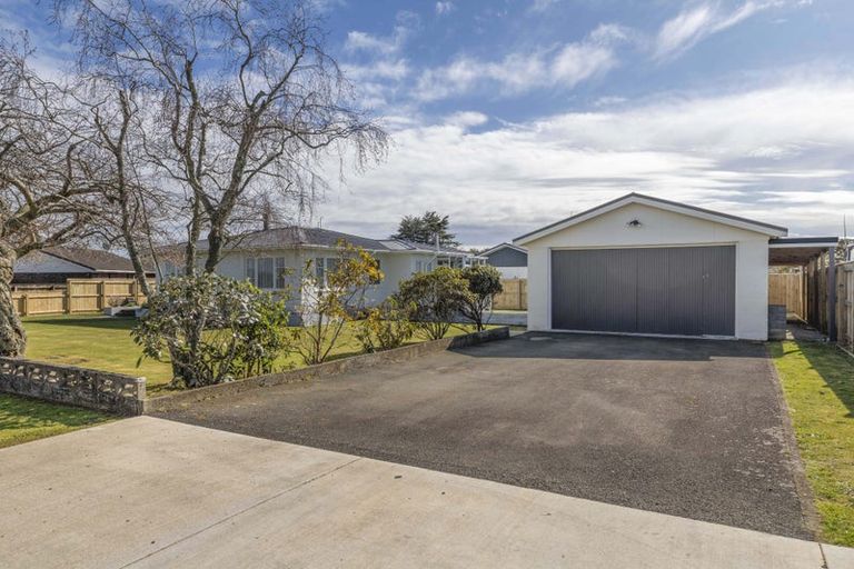 Photo of property in 223 Huatoki Street, Upper Vogeltown, New Plymouth, 4310