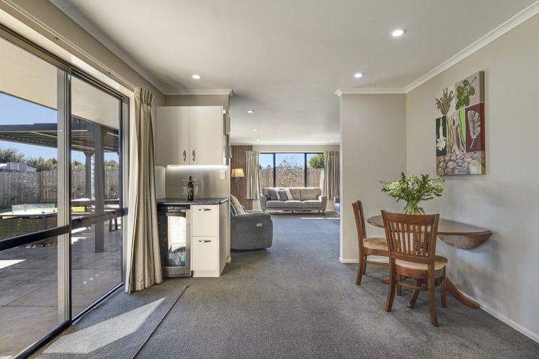 Photo of property in 16 Monaco View, Stoke, Nelson, 7011