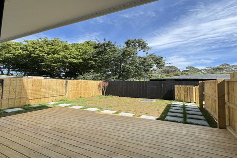 Photo of property in 1/3 Harwell Place, Mangere, Auckland, 2022