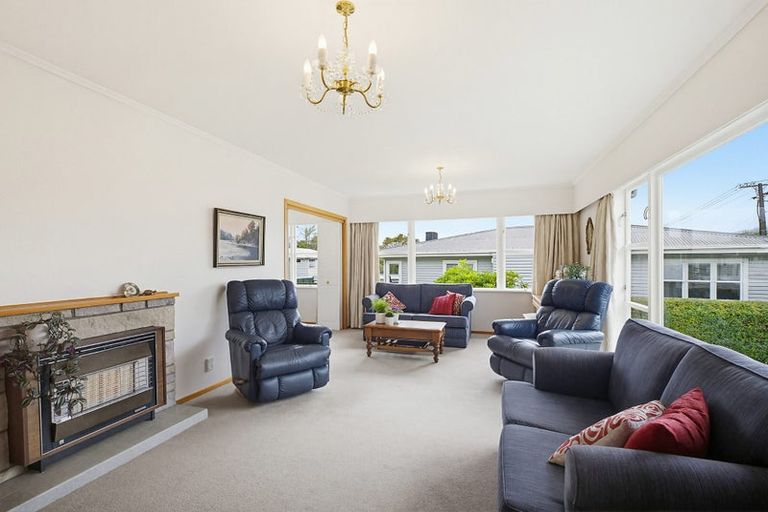 Photo of property in 20 Pembroke Street, Tawa, Wellington, 5028