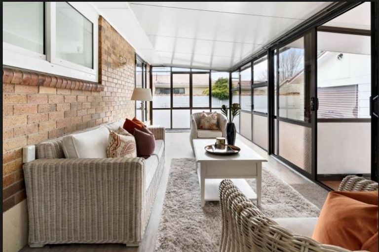 Photo of property in 16 Esperanto Road, Papatoetoe, Auckland, 2025