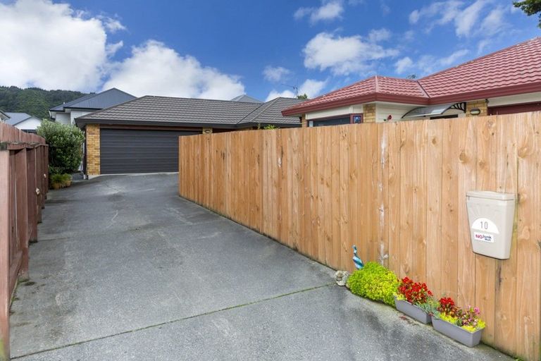 Photo of property in 10 Louis Street, Trentham, Upper Hutt, 5018