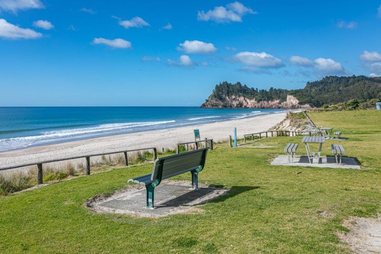 Photo of property in 40a Mako Avenue, Whiritoa, Whangamata, 3691