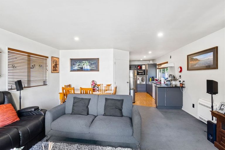 Photo of property in 44 Dover Street, St Albans, Christchurch, 8014