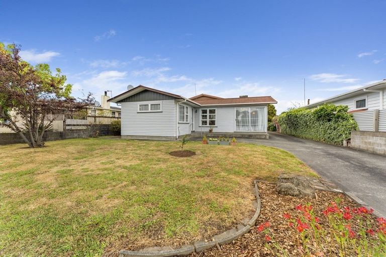 Photo of property in 20 Langley Avenue, Milson, Palmerston North, 4414