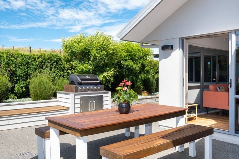 Photo of property in 86 Rochfort Road, Havelock North, 4130