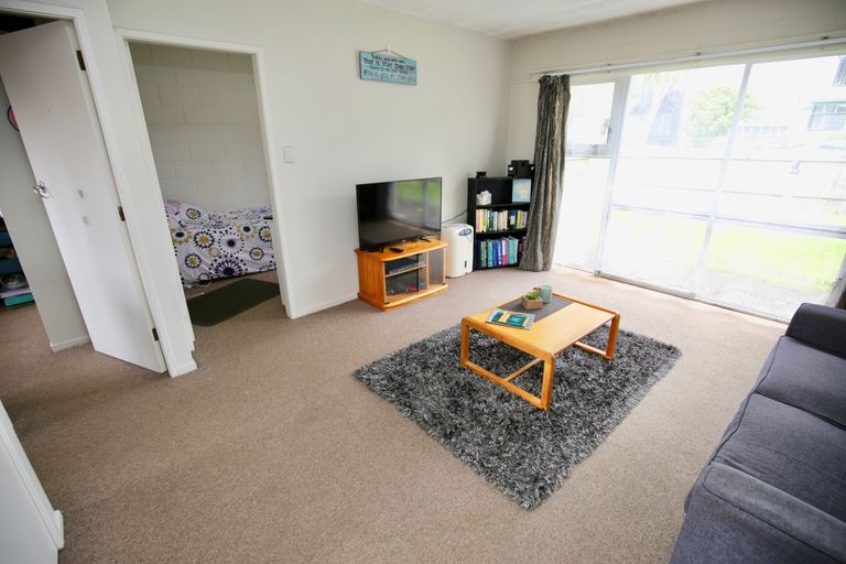 Photo of property in 22u2 Hardley Street, Whitiora, Hamilton, 3200