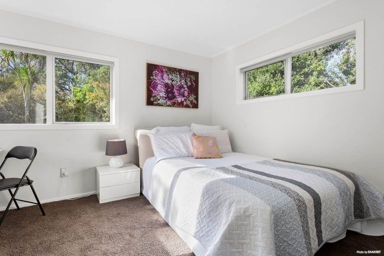 Photo of property in 63 Cliff Road, Torbay, Auckland, 0630