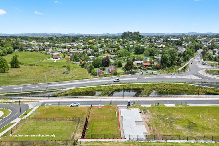 Photo of property in 27 Halo Green, Peacocke, 3206