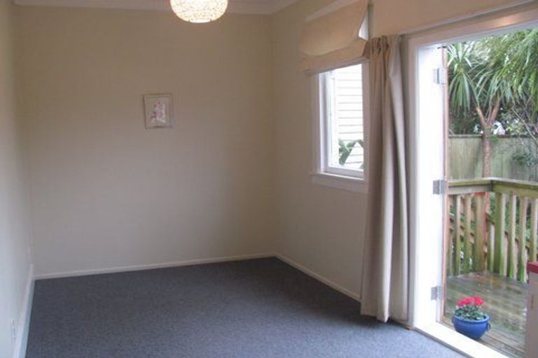 Photo of property in 307 Adelaide Road, Newtown, Wellington, 6021