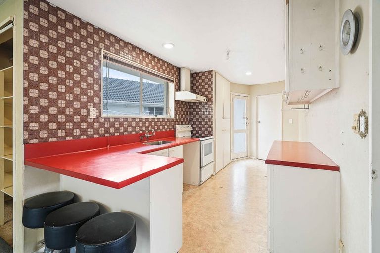 Photo of property in 7 Mckellar Place, Hornby, Christchurch, 8042