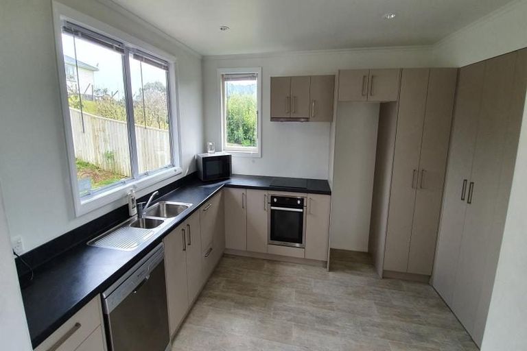 Photo of property in 2 Lake Ora Road, Te Kamo, Whangarei, 0112