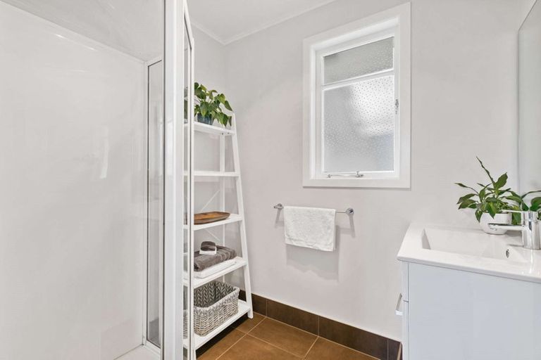 Photo of property in 45 Puriri Street, Helensville, 0800