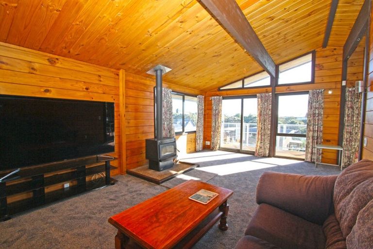 Photo of property in 9 Annandale Street, Lynmouth, New Plymouth, 4310