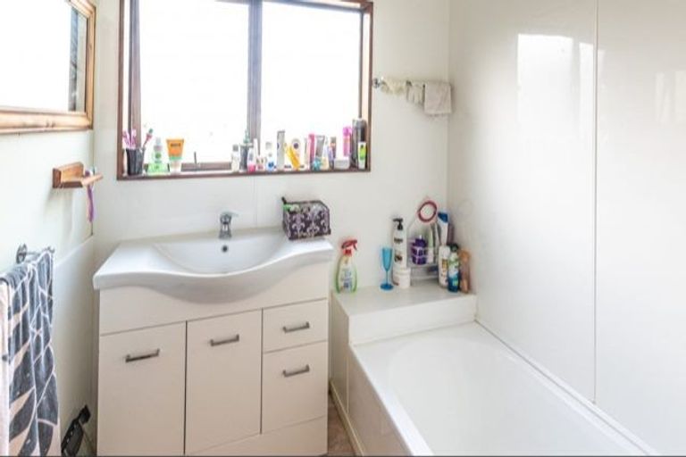 Photo of property in 108 Peakes Road, Springvale, Wanganui, 4501