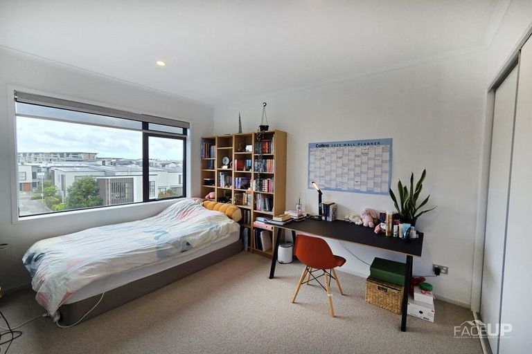 Photo of property in 83c Hobsonville Point Road, Hobsonville, Auckland, 0616