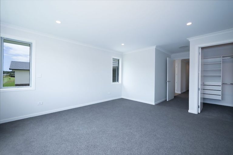 Photo of property in 36 Admiralty Drive, Haruru, 0204