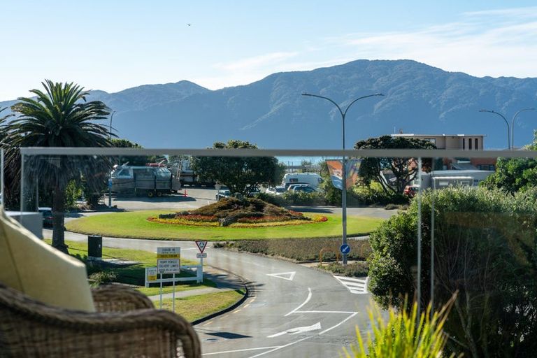 Photo of property in 384a Kapiti Road, Paraparaumu Beach, Paraparaumu, 5032
