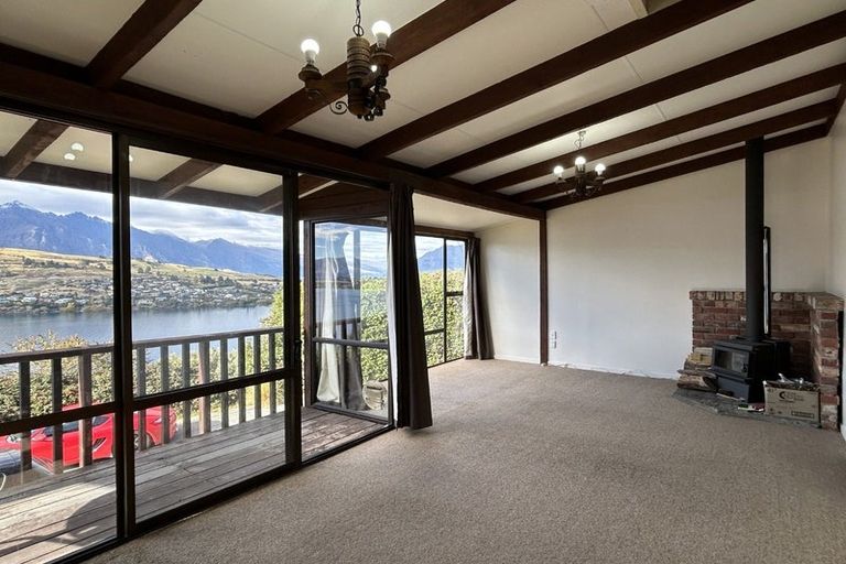 Photo of property in 15a Sunrise Lane, Queenstown, 9300