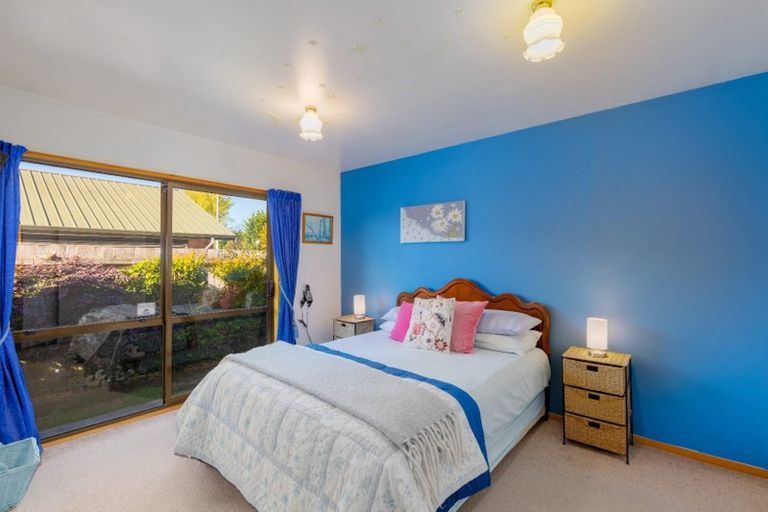 Photo of property in 165 Prestons Road, Redwood, Christchurch, 8051
