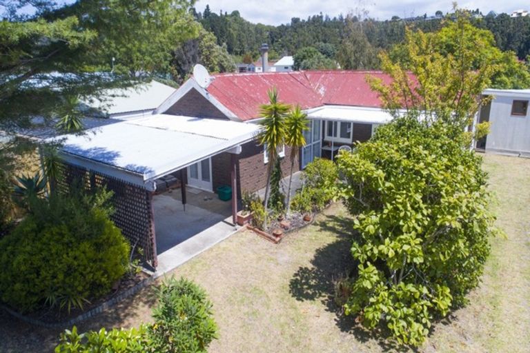 Photo of property in 221 Otahu Road, Whangamata, 3620