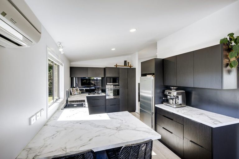 Photo of property in 14 Pacific Avenue, Poraiti, Napier, 4112