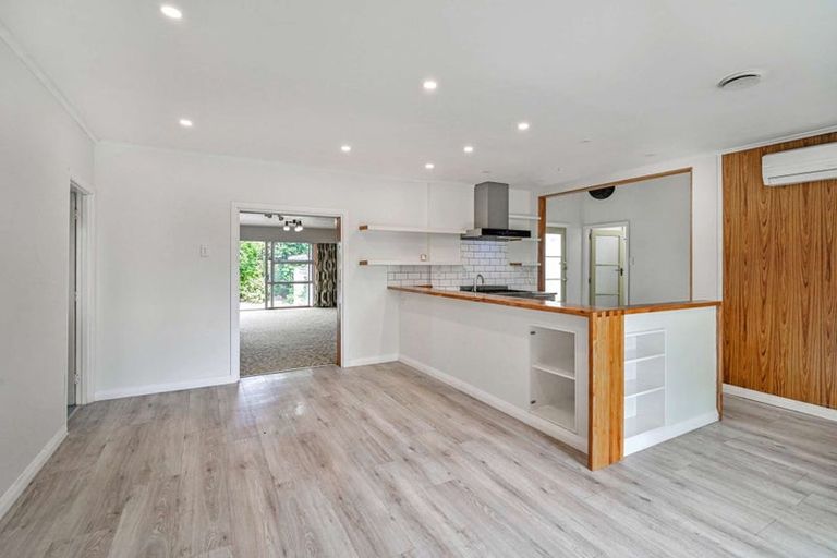 Photo of property in 19 Melville Street, Waipawa, 4210