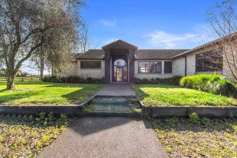 Photo of property in 58 Saint Kilda Road, Cambridge, 3493