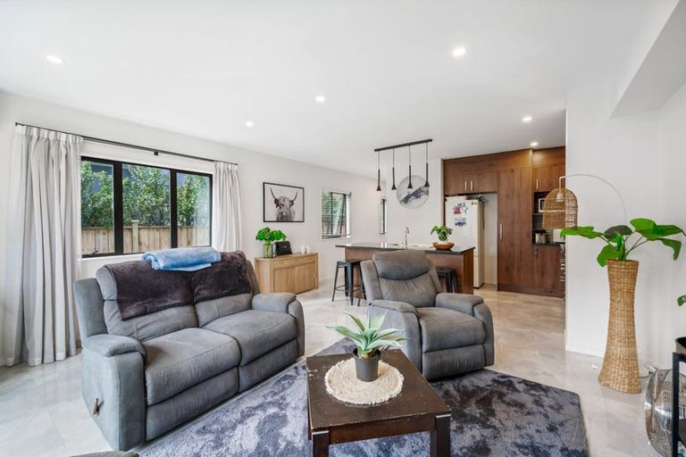 Photo of property in 4b Ahunga Road, Karaka, Papakura, 2113