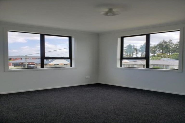 Photo of property in 1 Inverness Avenue, Hamilton East, Hamilton, 3216