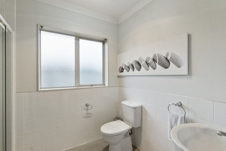 Photo of property in 13 Parkwood Place, Huntington, Hamilton, 3210