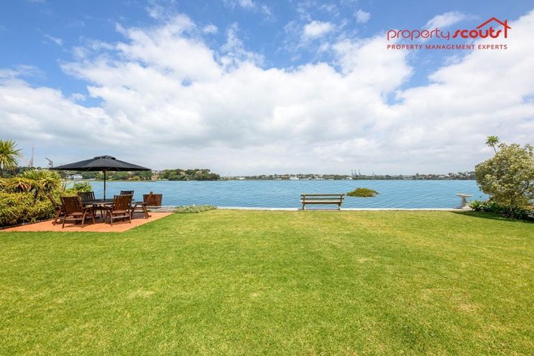 Photo of property in 97 Norwood Road, Bayswater, Auckland, 0622