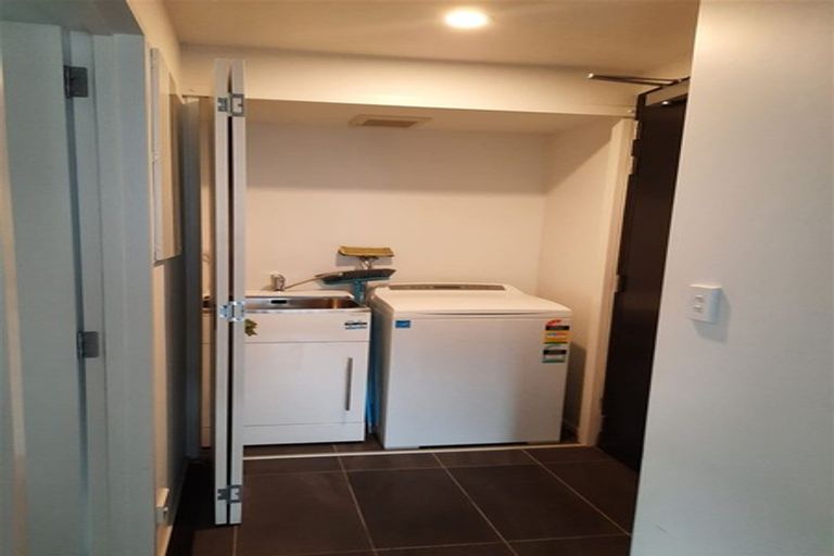 Photo of property in Leicester Executive Apartments, 312/282 Madras Street, Christchurch Central, Christchurch, 8011