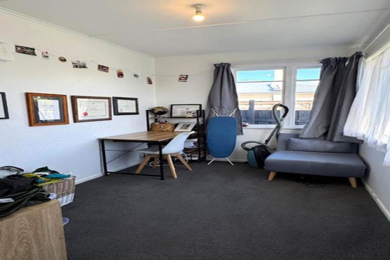 Photo of property in 124 Harlech Street, Mayfair, Hastings, 4122