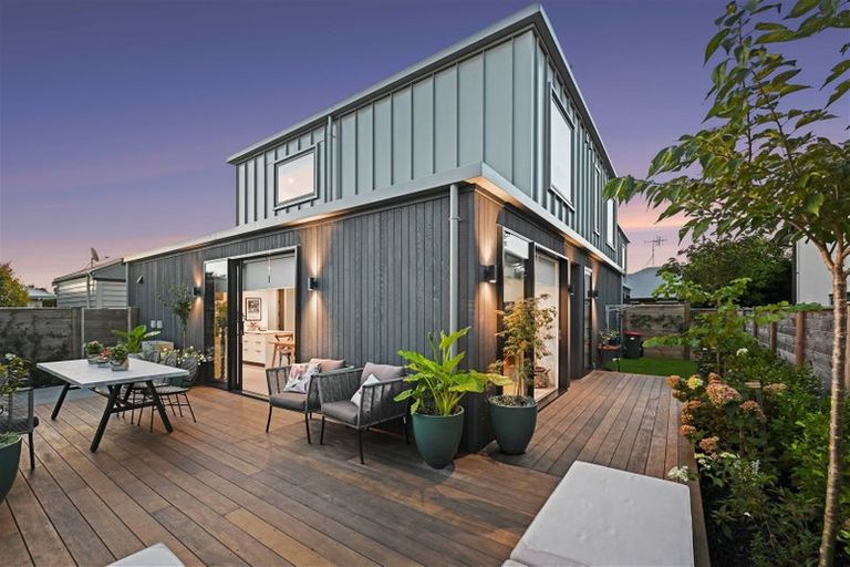 Photo of property in 23u2 Strowan Avenue, Fairfield, Hamilton, 3214