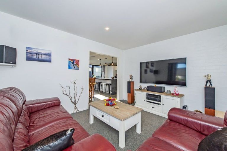 Photo of property in 11 Ragley Way, Rolleston, 7615