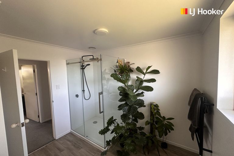 Photo of property in 104 Hagart-alexander Drive, Mosgiel, 9024