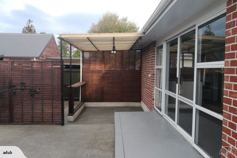 Photo of property in 49 Dunedin Street, Redwood, Christchurch, 8051