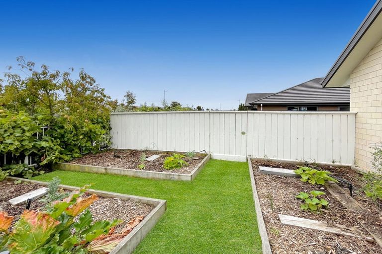 Photo of property in 4 The Runway, Wigram, Christchurch, 8042